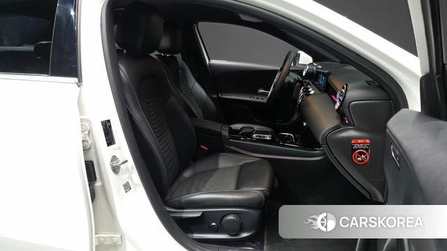 Mercedes-Benz A-Class W177 id 4794210 из Кореи 18