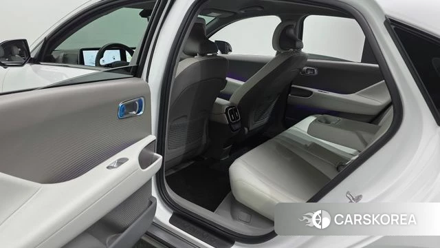 Hyundai Ionic 6 id 4494692 из Кореи 18