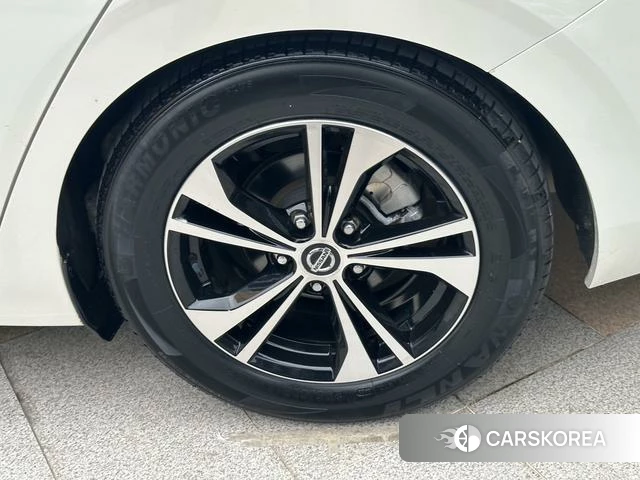 Nissan Xuan Yi id 4348643 из Китая 18