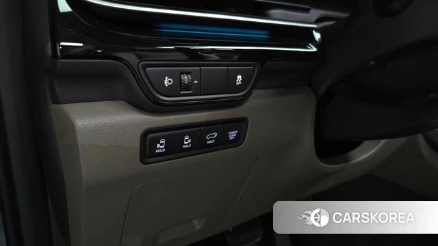 Kia The New Carnival 4th Generation id 4230305 из Кореи 18