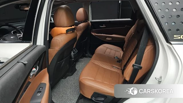 Kia The New Sorento id 4377719 из Кореи 18
