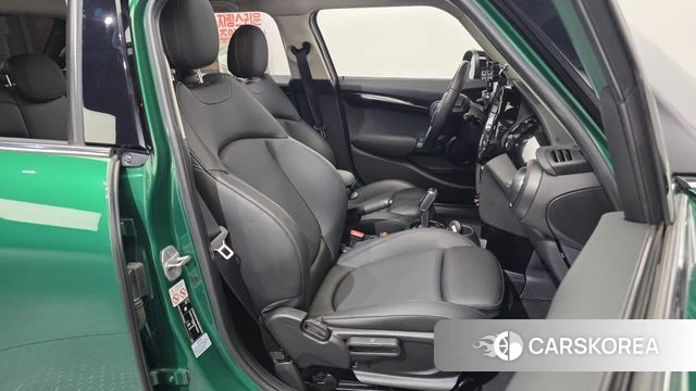 Mini Cooper id 4702429 из Кореи 18