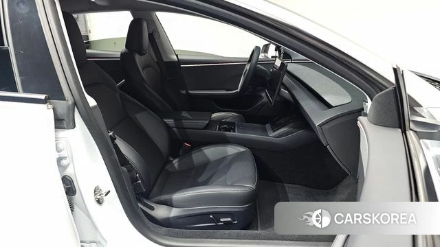 Tesla Model 3 id 4527968 из Кореи 18