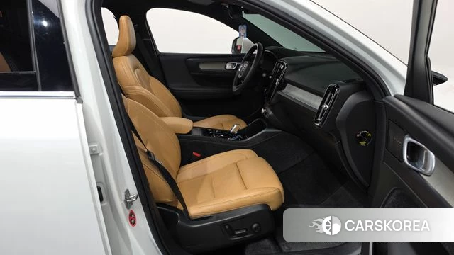 Volvo XC40 id 4550805 из Кореи 18