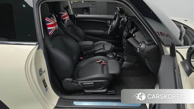 Mini Cooper id 4490000 из Кореи 18