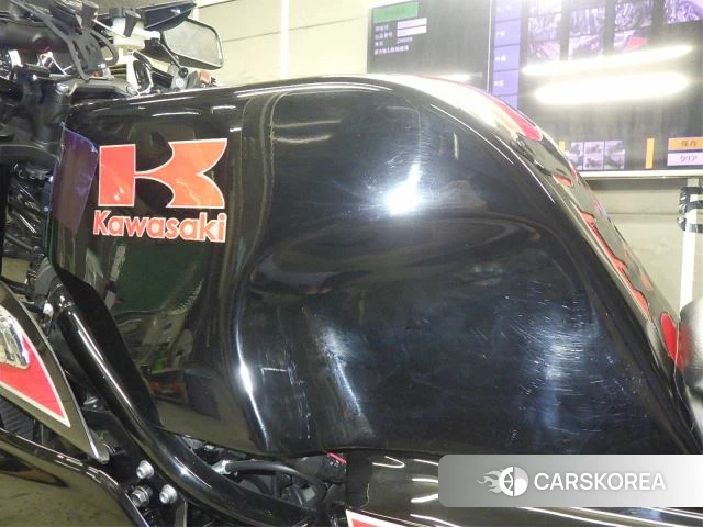 Kawasaki Z900RS id 3939610 из Японии 18