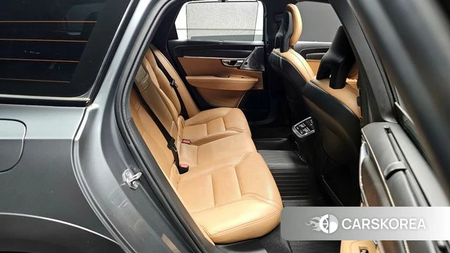 Volvo V90 Cross-Country id 4325885 из Кореи 18