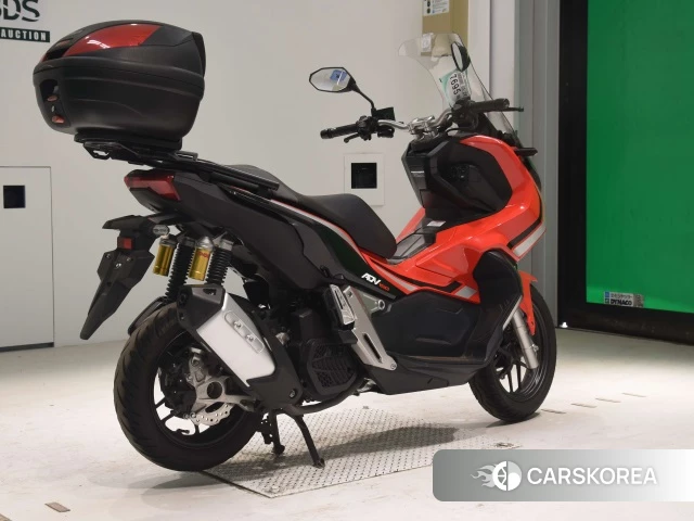 Проданный Honda ADV150 2019 из Японии