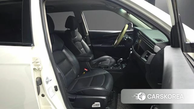Ssangyong Beautiful Korando id 4780704 из Кореи 18