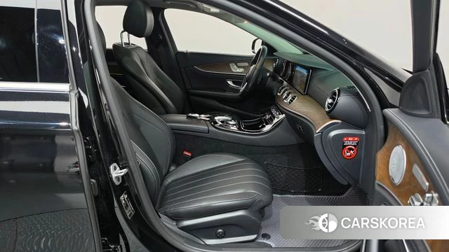 Mercedes-Benz E-Class W213 id 4855993 из Кореи 18