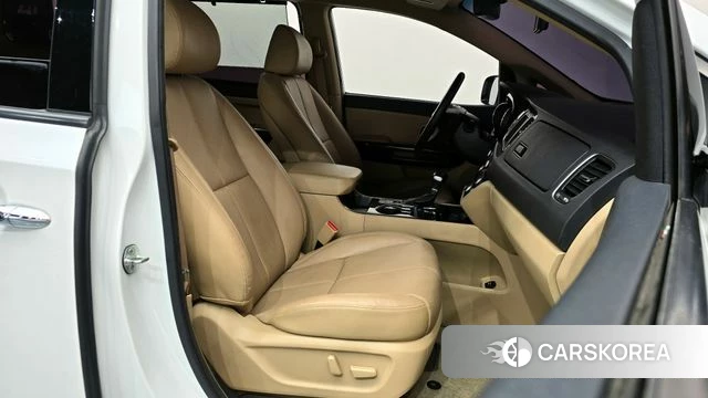 Kia The New Carnival id 4345548 из Кореи 18