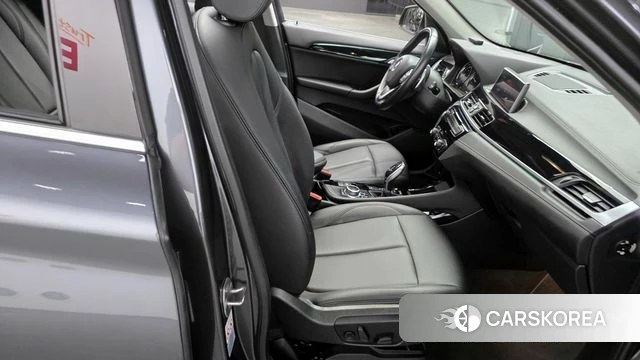 BMW X1 (F48) id 4223679 из Кореи 18