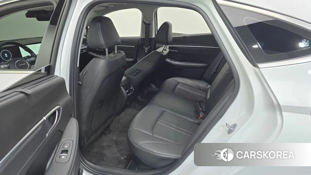 Hyundai Sonata D Edge Hybrid (DN8) id 4185489 из Кореи 18