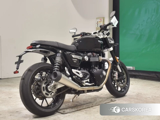 Проданный Triumph SPEED TWIN 2024 из Японии, фото 2