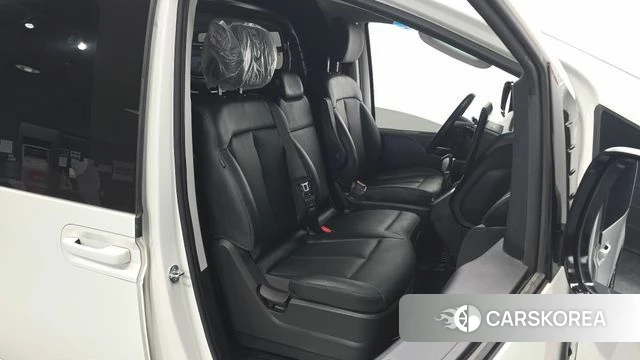 Hyundai Staria id 4602292 из Кореи 18