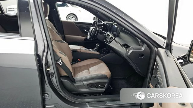 Lexus ES300h 7th generation id 4195283 из Кореи 18