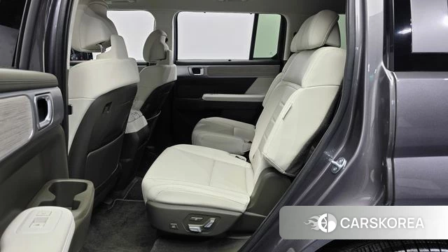 Hyundai Santa Fe (MX5) id 4280625 из Кореи 18