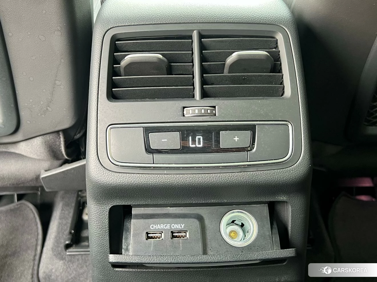 Audi A4L id 4493044 из Китая 18