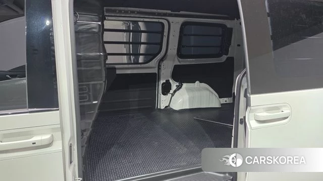 Hyundai Staria id 4222909 из Кореи 18