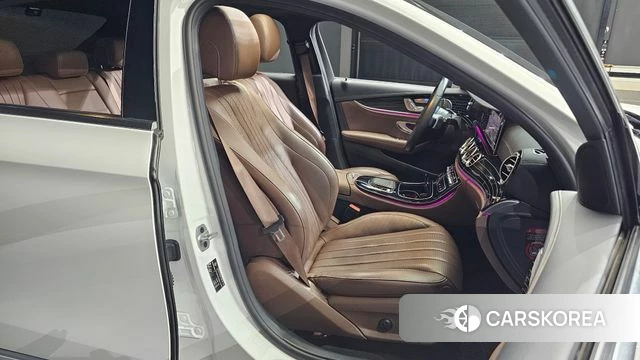 Mercedes-Benz E-Class W213 id 4481983 из Кореи 18