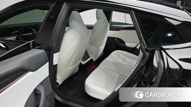 Tesla Model S id 4834899 из Кореи 18