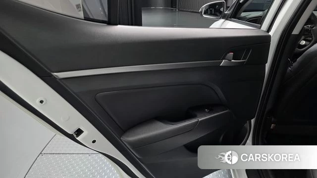 Hyundai Avante AD id 4907688 из Кореи 18