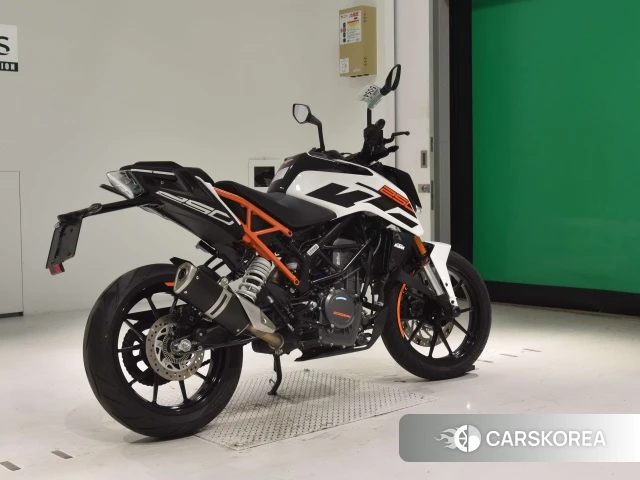 Проданный KTM 250 DUKE 2018 из Японии, фото 2