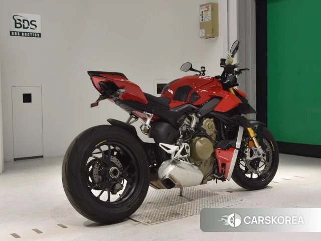 Проданный Ducati STREETFIGHTER V4 S 2021 из Японии, фото 2