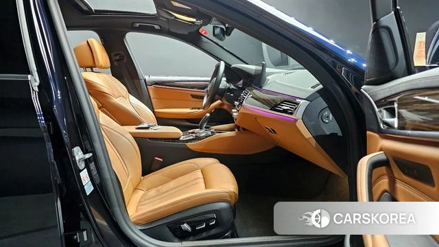 BMW 5 Series (G30) id 4250135 из Кореи 18