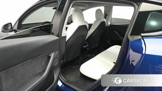 Tesla Model Y id 4474772 из Кореи 18