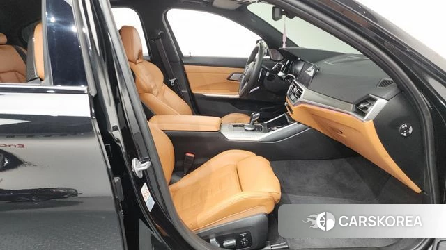 BMW 3 Series (G20) id 4662073 из Кореи 18