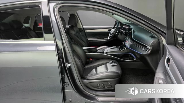 Hyundai The New Grandeur IG Hybrid id 4410679 из Кореи 18