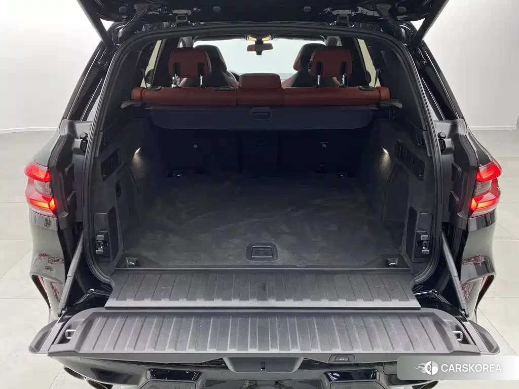 BMW X5 M id 4601184 из Китая 18