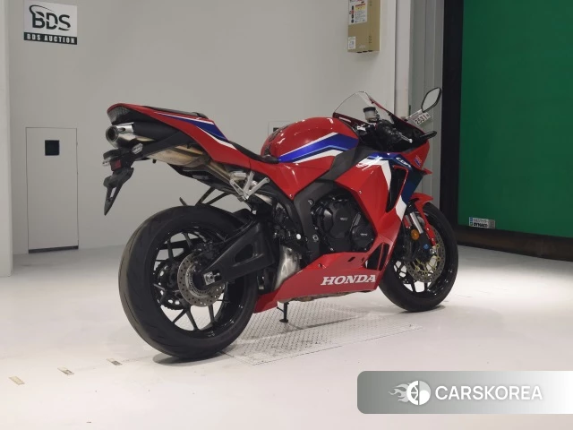 Проданный Honda CBR600RR id 4176618 из Японии, фото 2