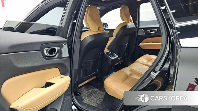 Volvo XC60 second Generation id 4489643 из Кореи 18