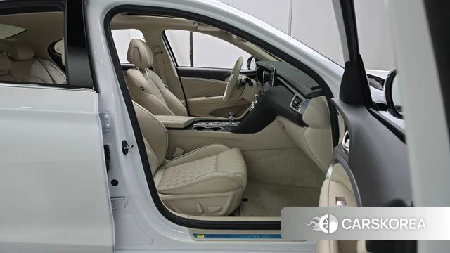 Genesis The New G70 id 4395959 из Кореи 18