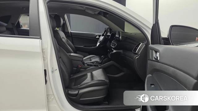 Hyundai All New Tucson id 4362559 из Кореи 18