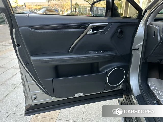 Lexus RX id 4314704 из Китая 18