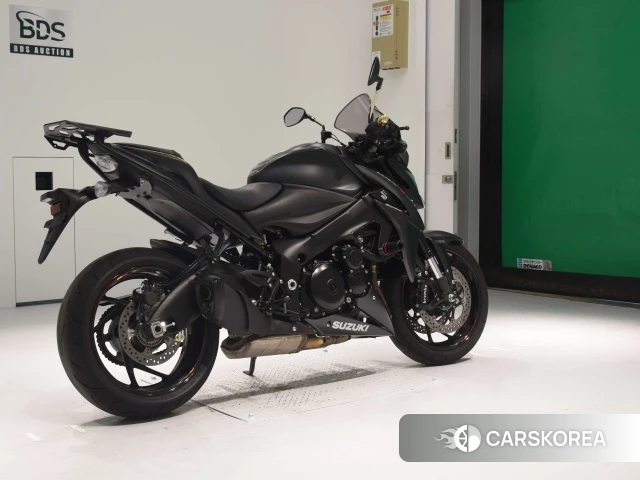 Проданный Suzuki GSX-S1000 2021 из Японии, фото 2
