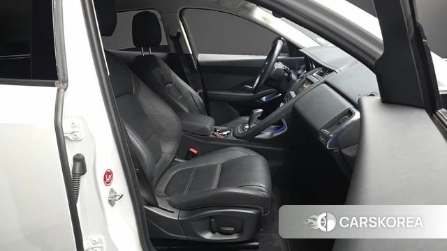 Jaguar E-PACE id 4574406 из Кореи 18