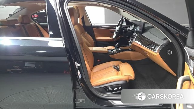 BMW 5 Series (G30) id 4712200 из Кореи 18