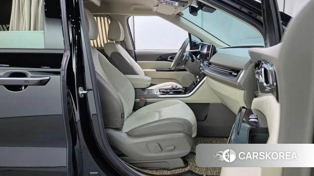 Kia Carnival 4th generation id 4202551 из Кореи 18