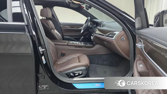 BMW 7 Series (G11) id 4383734 из Кореи 18