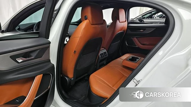 Jaguar XE id 4310122 из Кореи 18