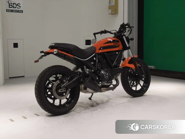 Проданный Ducati SCRAMBLER SIXTY2 2020 из Японии, фото 2