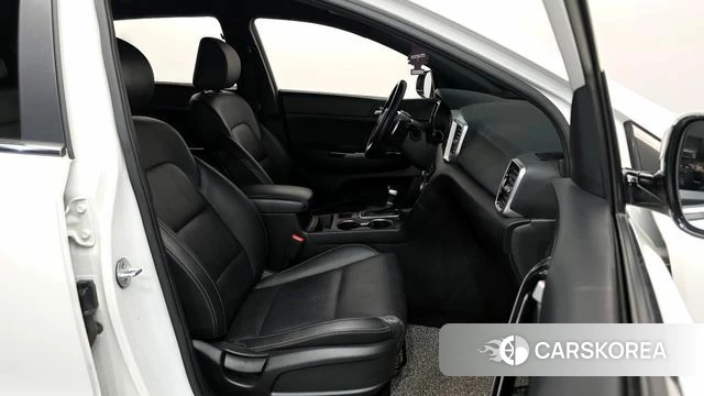 Kia Sportage The Bold id 4285668 из Кореи 18