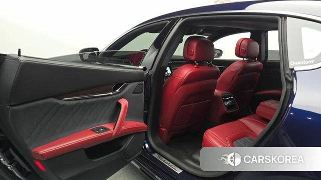 Maserati Quattroporte id 4520137 из Кореи 18