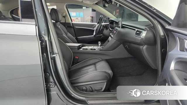 Genesis G70 id 4667311 из Кореи 18