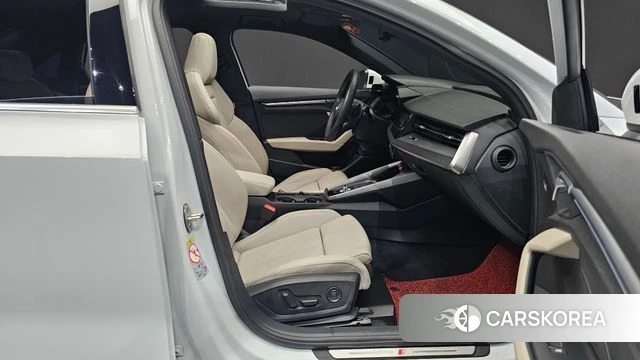 Audi A3 (8Y) id 4382007 из Кореи 18