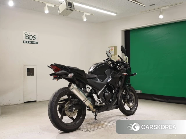Проданный Honda CBR250R ABS 2015 из Японии, фото 2